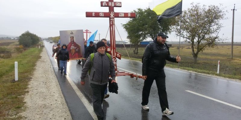 Rusisme: "Frăția de Cruce", organizația filorusă ,,pravoslavnică” din Kirsovo, a cerut excomunicarea unui jurnalist al postului găgăuz de știri Nokta.md!