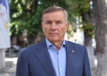 Percheziții la ex-ministrul Apărării, Valeriu Pleșca. Ar fi implicat în finanțarea ilegală a partidelor din partea grupării „ȘOR”