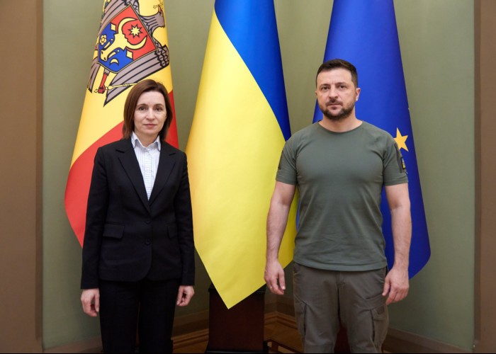 Zi istorică pentru Chișinău și Kiev! UE a decis să deschidă negocierile de aderare cu R.Moldova și Ucraina / Zelenski: „Istoria este scrisă de cei care nu obosesc să lupte pentru libertate”