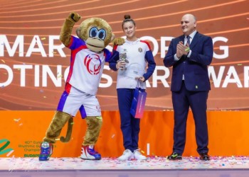 Campioana R.Moldova la gimastică ritmică, Emily Beznos, a obținut premiul „Shooting Star” la Campionatul European de la Budapesta! GALERIE FOTO