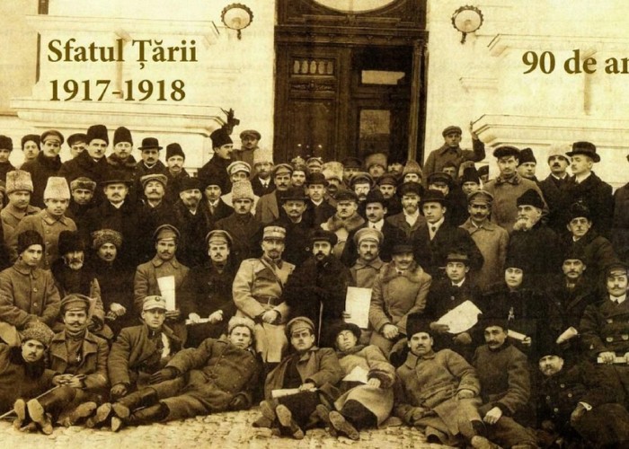 Contribuie la renovarea Sălii Unirii din Chișinău, locul unde s-a votat, în 1918, Unirea Basarabiei cu România