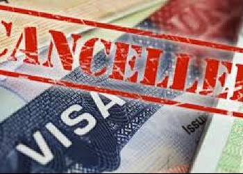 Republica Moldova se află printre cele 75 de țări în cazul cărora SUA a decis suspendarea vizelor de imigrant pe termen nelimitat. Vizele turistice nu sunt afectate, însă solicitanții vor fi supuși unor verificări mult mai severe, ținându-se cont inclusiv de activitatea lor din mediul on-line