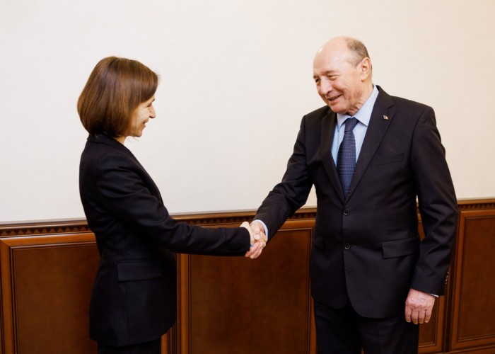 Calea europeană a R. Moldova. Băsescu: "Miza în acest an e ca Maia Sandu să mai câștige un mandat". Totodată, fostul președinte al României reiterează că Unirea este "soluția rapidă de intrare în Uniunea Europeană și de garantare a securității"