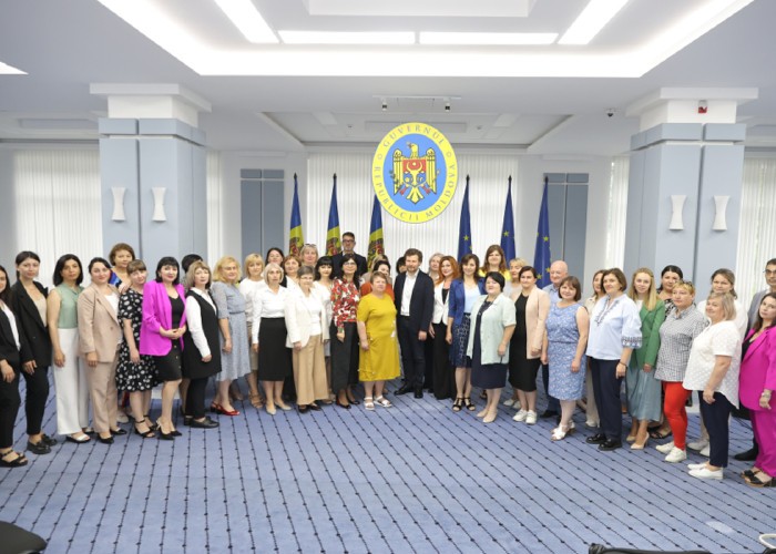 Mai mulți profesori de română din zone rusolingve ale R.Moldova vor participa, în România, la cursuri de perfecționare a limbii române