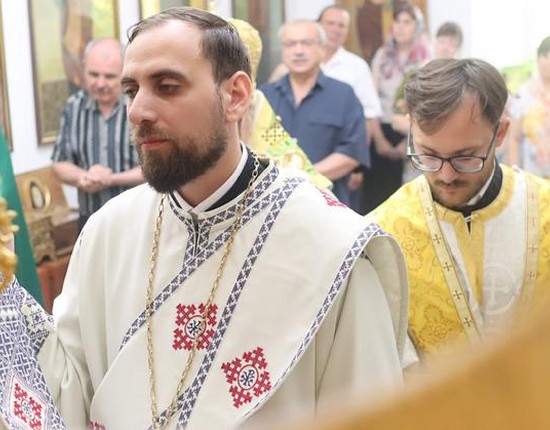 Preotul Constantin Olariu: ”UNIREA se face prin Biserică și ea e deja începută. Suntem frați și NU ne poate despărți granița de pe Prut”. Apelul lansat de purtătorul de cuvânt al Mitropoliei Basarabiei
