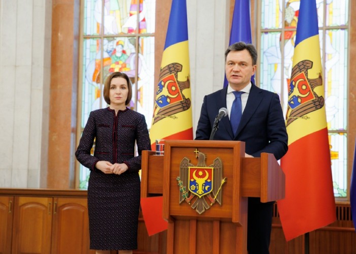 Premierul Dorin Recean, apel către moldoveni înainte de alegerile din 5 noiembrie: "Să distingem între pro-europenii autentici și cei deghizați!"