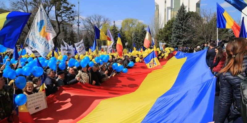 GRAFIC: Proporția cetățenilor R.Moldova care vor Unirea cu România a crescut cu 7% doar în cursul ultimului an! UNIREA, unica soluție