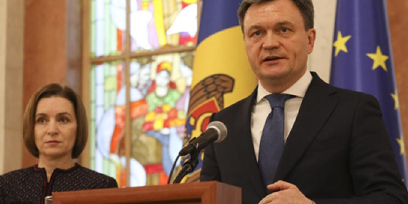ANALIZĂ: Puterea de la Chișinău are nevoie ca de aer de un partid capabil să capteze pierderile PAS-ului ca mai apoi să poată face o alianță pro-europeană. Realitățile de la firul ierbii