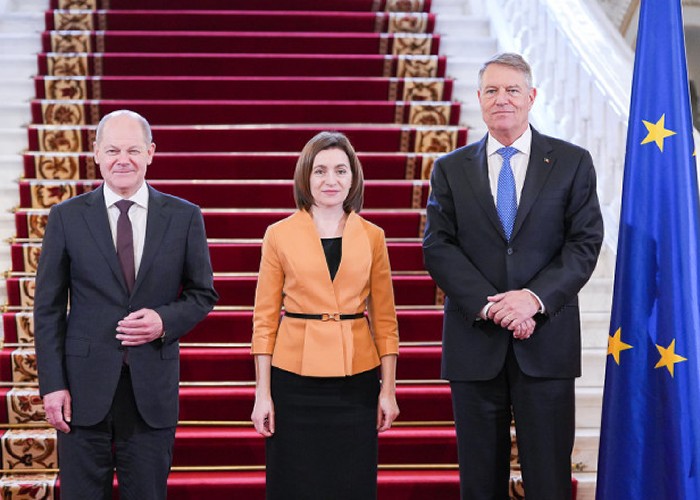 VIDEO. Sandu, Scholz și Iohannis, întâlnire trilaterală la București: „Sprijinim Moldova cu tot ce putem împotriva încercărilor de destabilizare ale Rusiei”