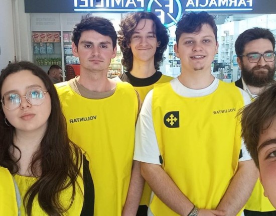 Studenții ASCOR au ieșit în teren pentru Masa Bucuriei