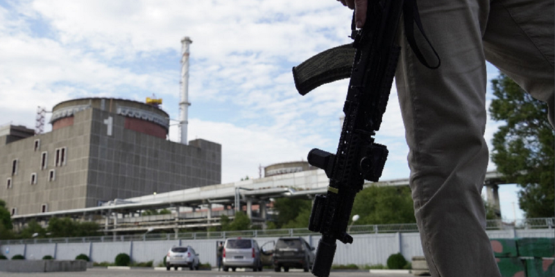 INTERVIU. ”Estul Europei va fi deșert radioactiv timp de 100 de ani” – avertismentul unui ministru ucrainean cu privire la riscul unei catastrofe nucleare la centrala de la Zaporojie. O tragedie de 6 ori mai mare decât cea de la Cernobîl / Faptul că rachetele rusești țintesc hidrocentralele de pe Nistru poate cauza un dezastru care să afecteze și teritoriul R.Moldova